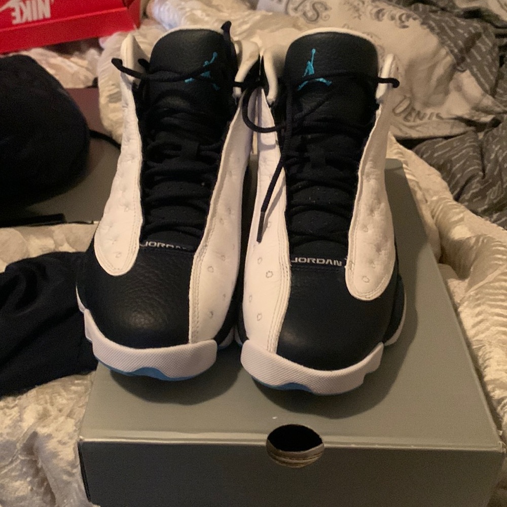 Retro jordans size 9 white multi blue